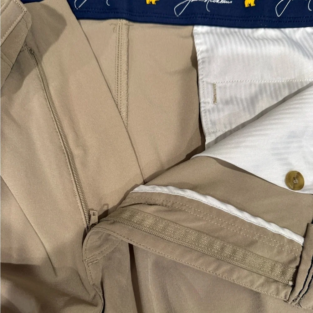 Jack Nicklaus Flat Front Tan Golf Shorts Size 38